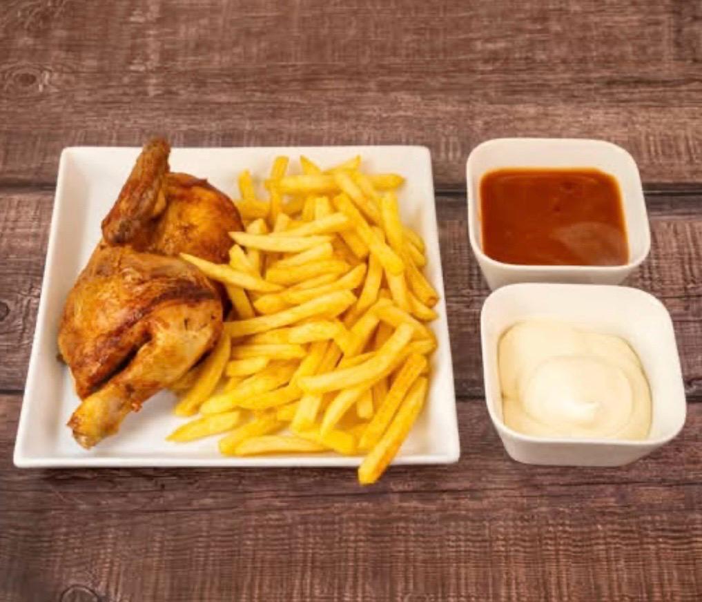 Halbes Hähnchen mit Pommes